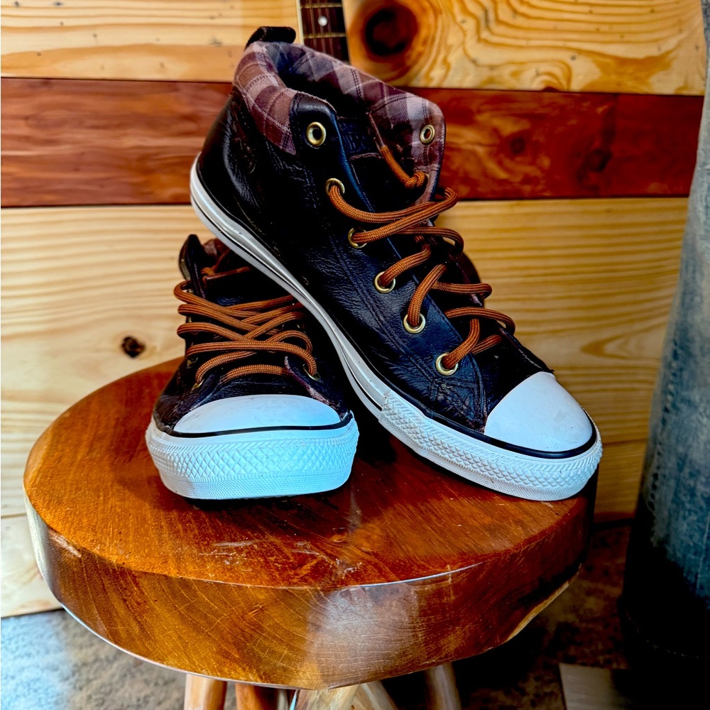 Converse Mid Rise Sneakers - flannel accent